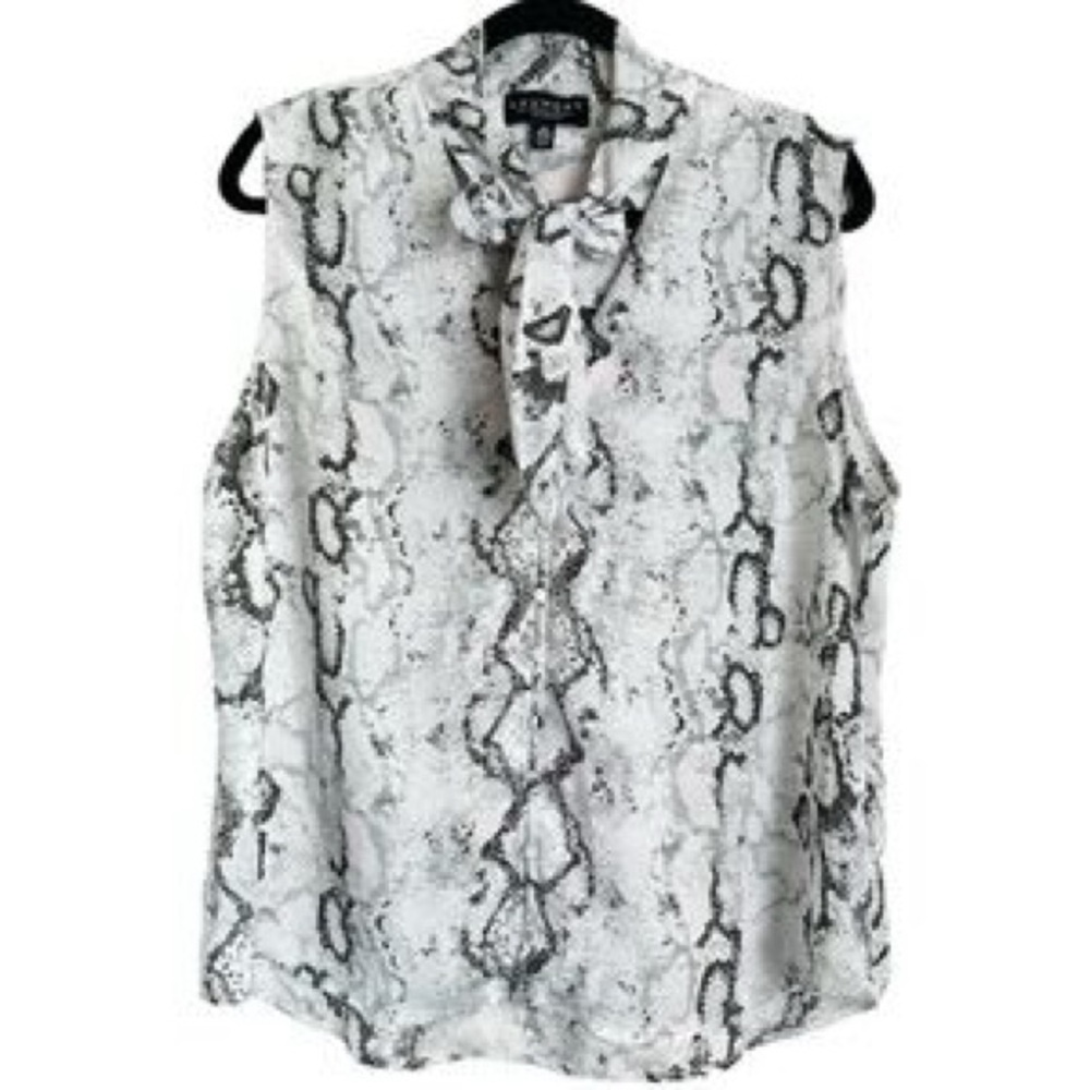 EUC Laundry By Shelli Segal Black, White and pink Snake Print Blouse